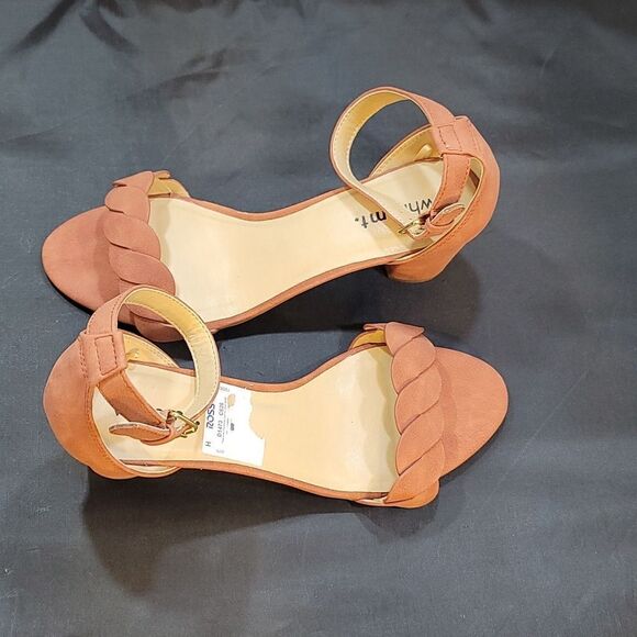 BRAND NEW WHITE MOUNTAIN OPEN TOE WOMEN"S SANDAL - Picture 8 of 14